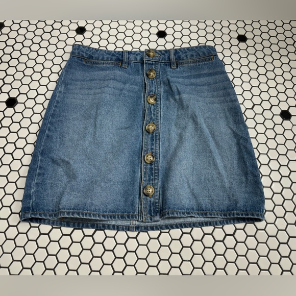Harper denim skirt size medium - Picture 1 of 3